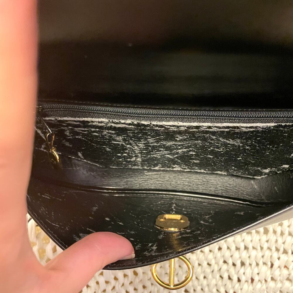 Christian Dior Crossbody Bag Black Vintage Logo Quiet Luxury Etched Leather - Picture 13 of 13
